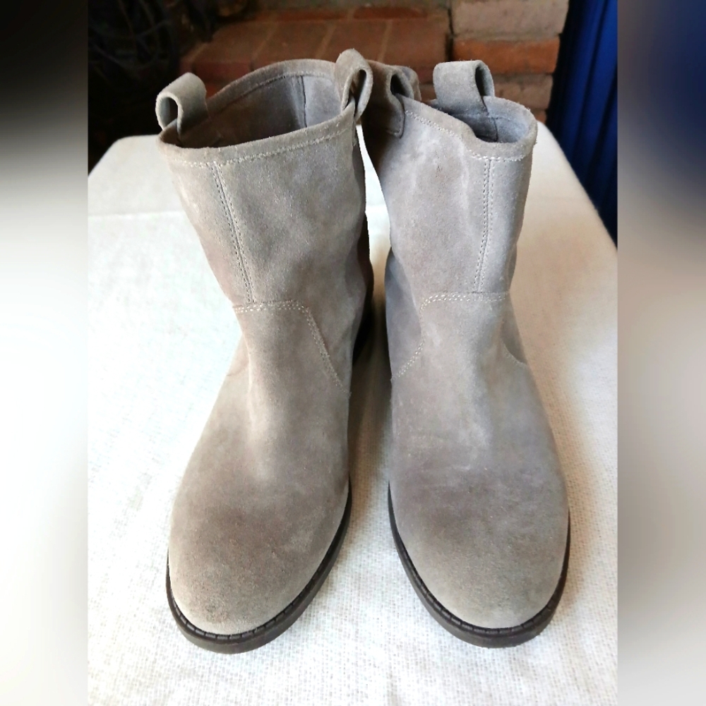 SOLE/SOCIETY WOMEN'S ANKLE BOOTS